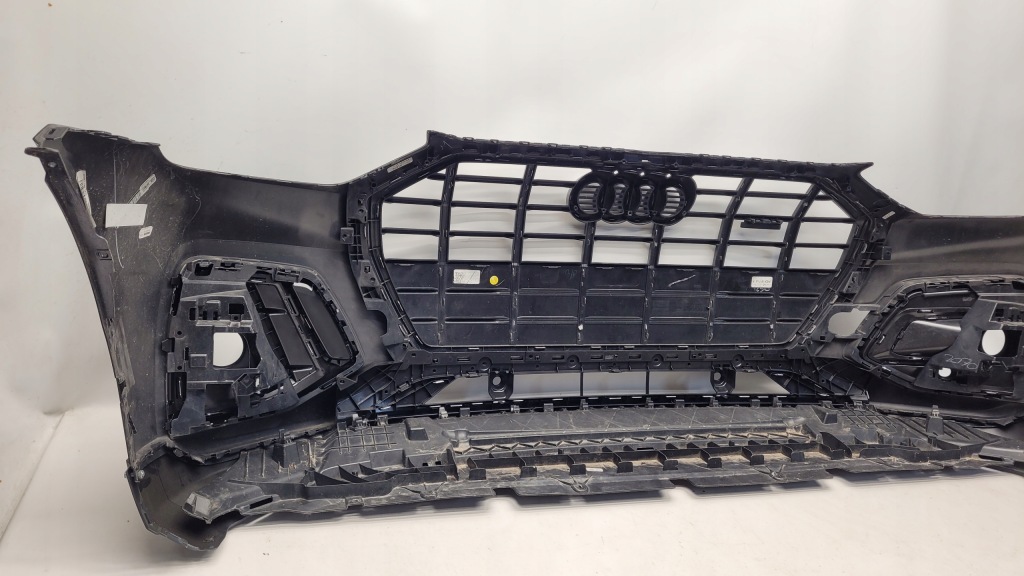 Купить Audi q5 80a 21r- lift s-line бампер оригинал