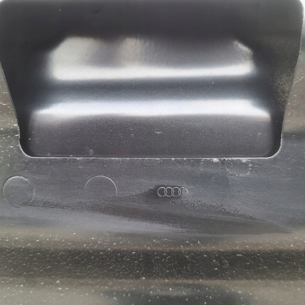Audi q5 2 80a 2016-2024 капот кришка двигуна оригінальна ідеальний стан Зі Шроту
