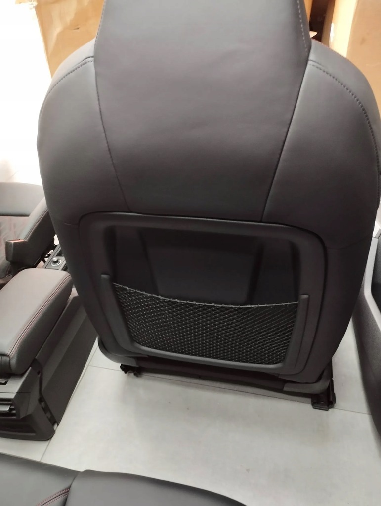 фото №7, Audi s3 a3 8y sportback сиденья обшивки сиденья czerwona nić подушки безопасности подогрев