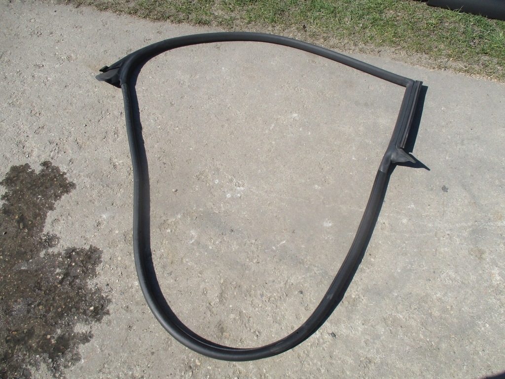 фото №1, Audi a5 8t coupe прокладка двері ліва ładna