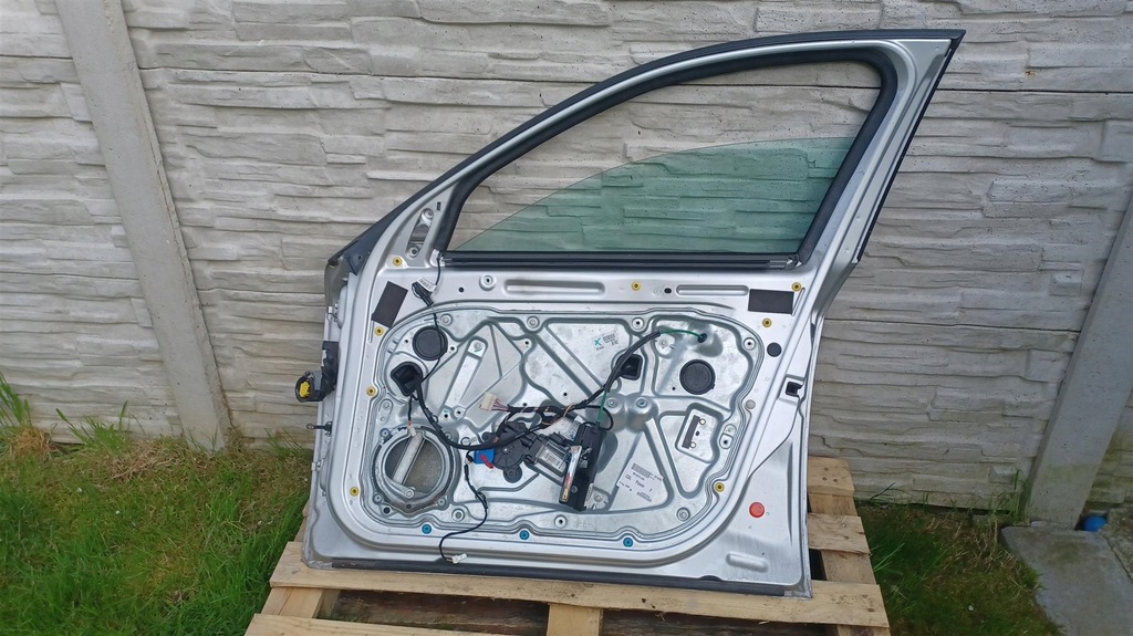 фото №3, Alfa romeo 159 дверь правое перед 565/a