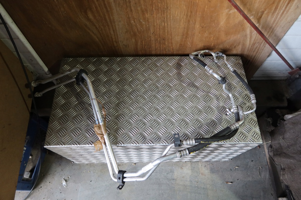 фото №1, Шланг кондиціонера twingo iii 924805422r