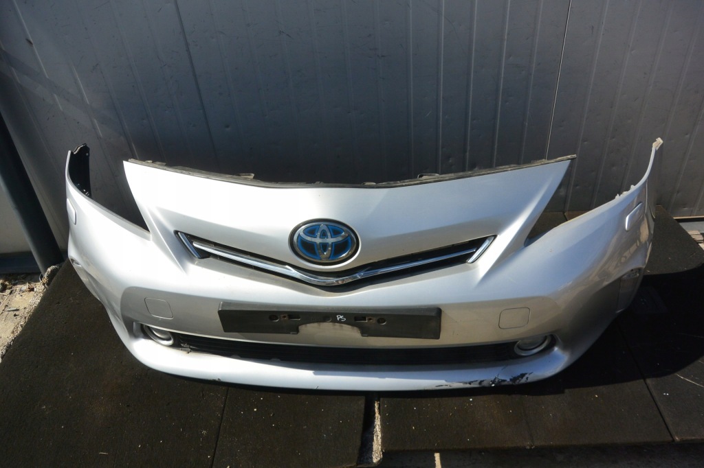 Бампер перед передний 1f7 toyota prius plus + комплект 11-15r комплект Цена
