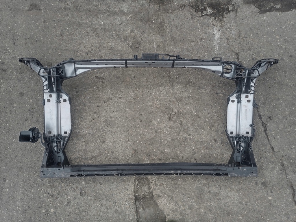 фото №1, Pas передній audi a6 c8 4k0121286