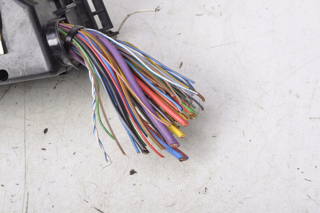 фото №6, Ford grand c-max mk2 коробка предохранителей av6t-14a142-aa