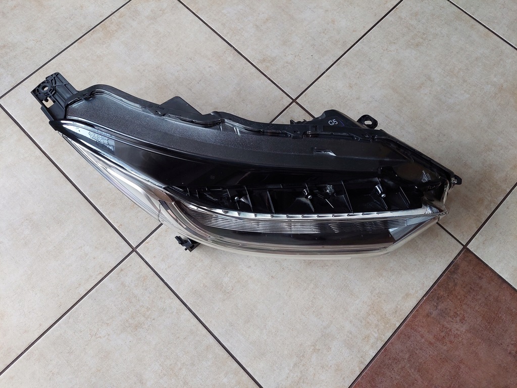 фото №2, Лампа правая - full led - honda hr-v ii - lift 2018