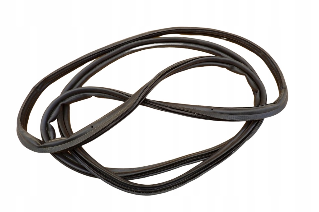 фото №1, Toyota proace 16- прокладка крышки багажника задняя задняя su001a4182 оригинальный номер