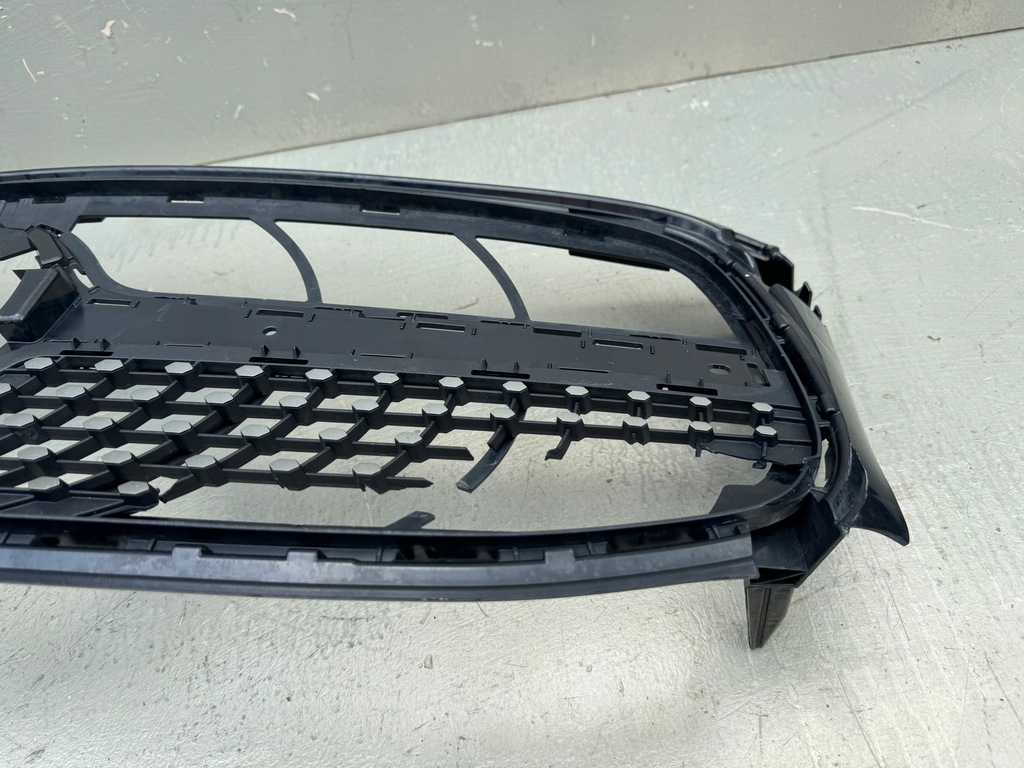 фото №12, Mercedes glb x247 amg 19r- решітка радіатора решітка радіатора бампера перед a2478885900