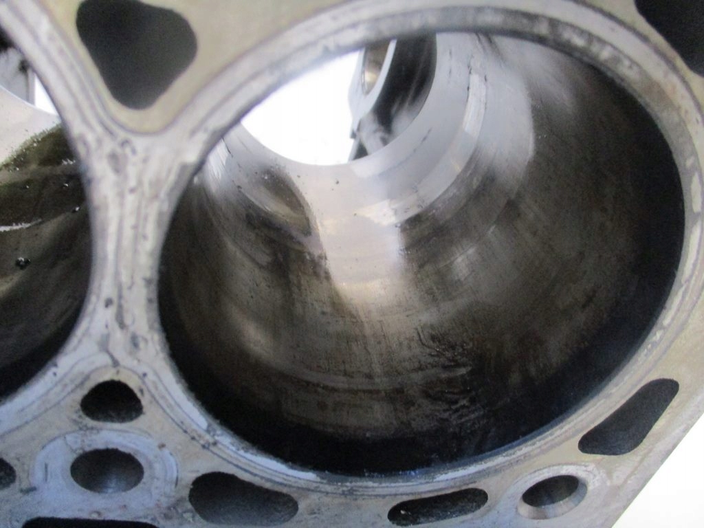 фото №7, Блок двигателя renault twingo ii 1.5 dci kod k9kw718