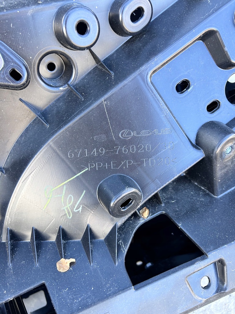 фото №7, Крышка багажника задняя задняя lexus ux