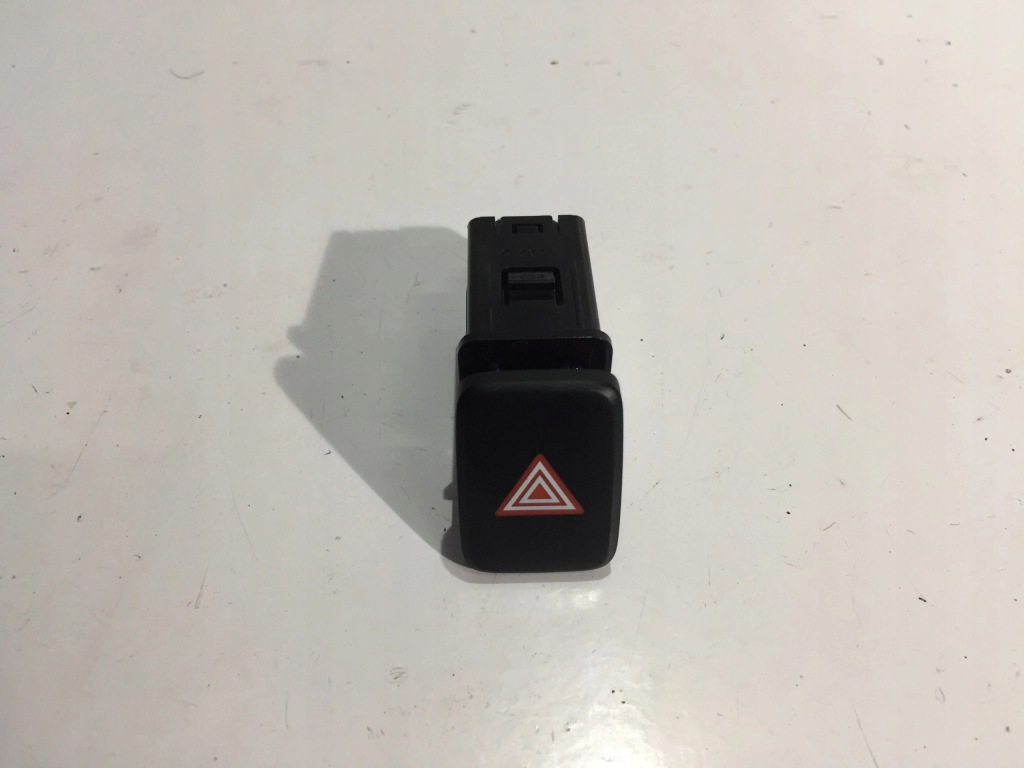 фото №1, Kia optima iv 2017 переключатель кнопка аварийных