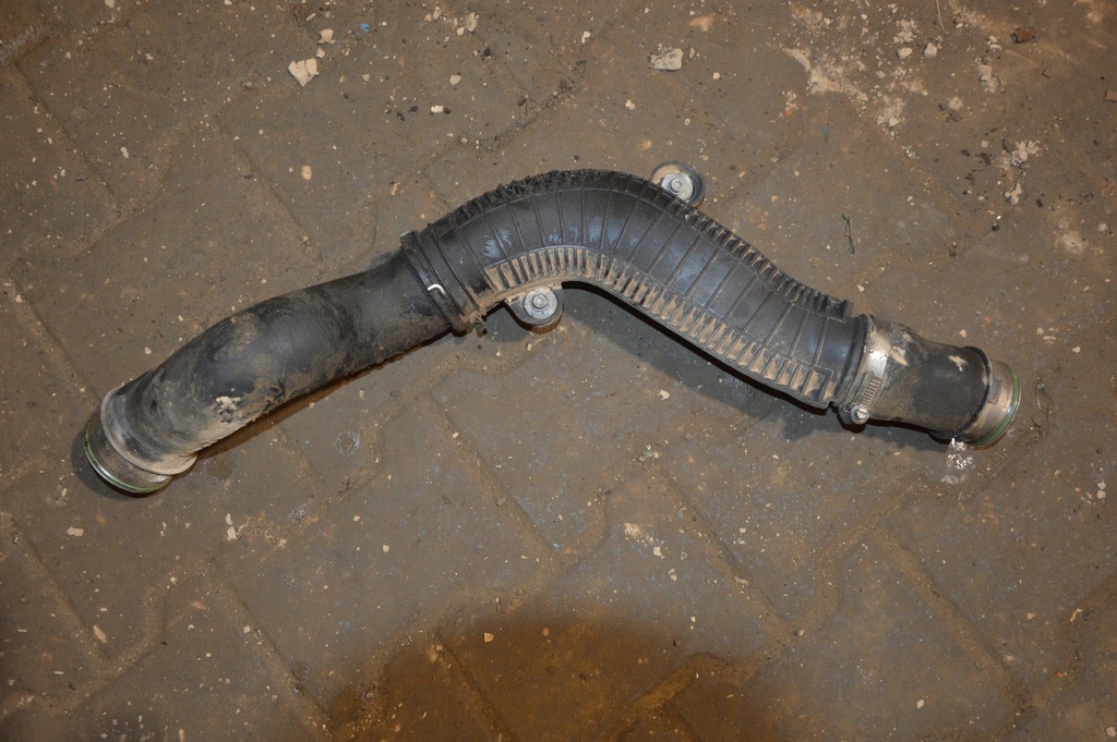 фото №1, Audi a3 8p труба интеркулер 1.8tsi 1k0145840r