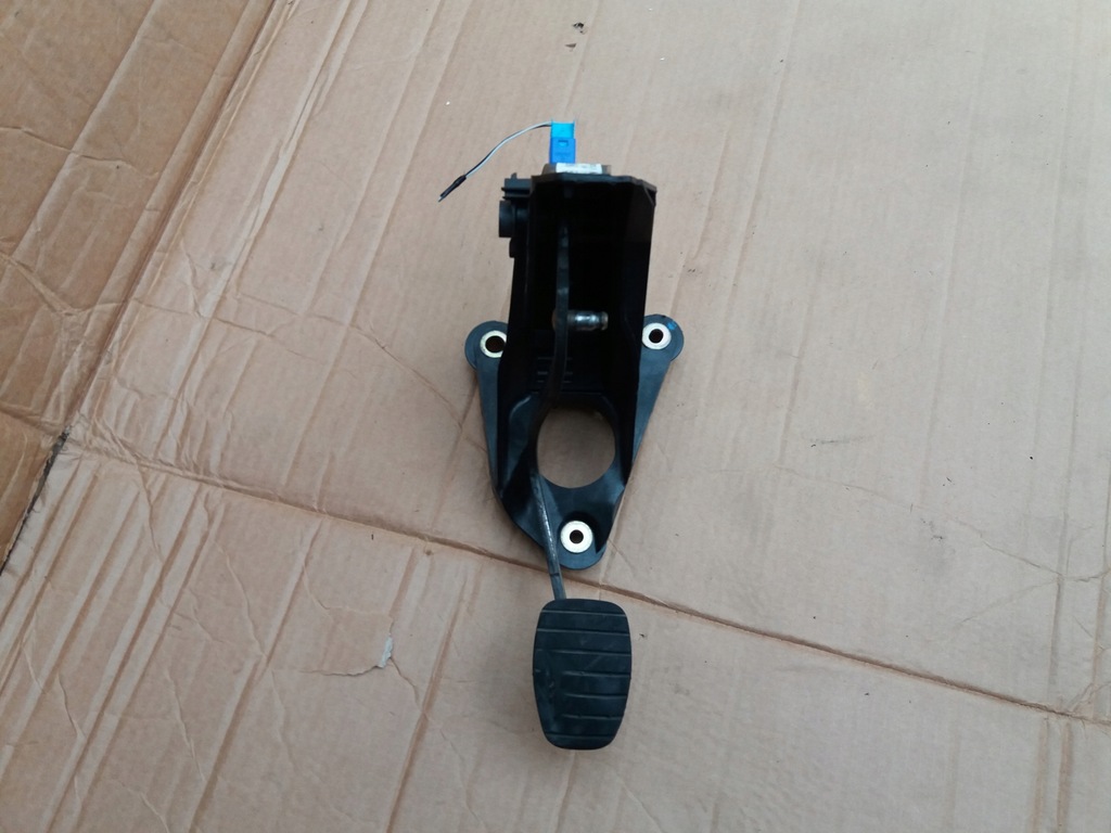 фото №1, Педаль зчеплення renault laguna ii europa