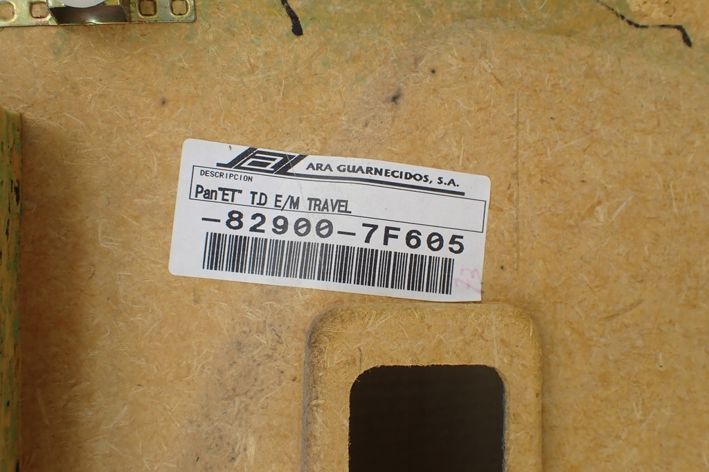 фото №8, Обивка обшивка дверь правый задняя задняя nissan terrano ii 5d