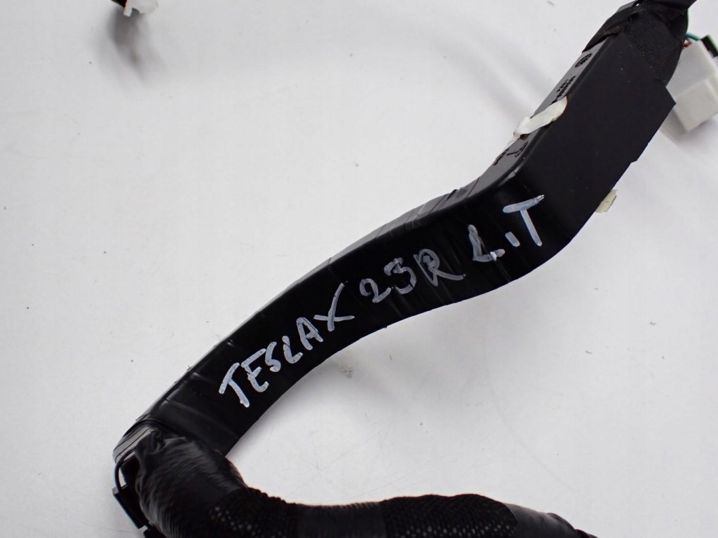Джгут електропроводка двері лівий задній 1552575-00-c tesla model x 23r Оригінал