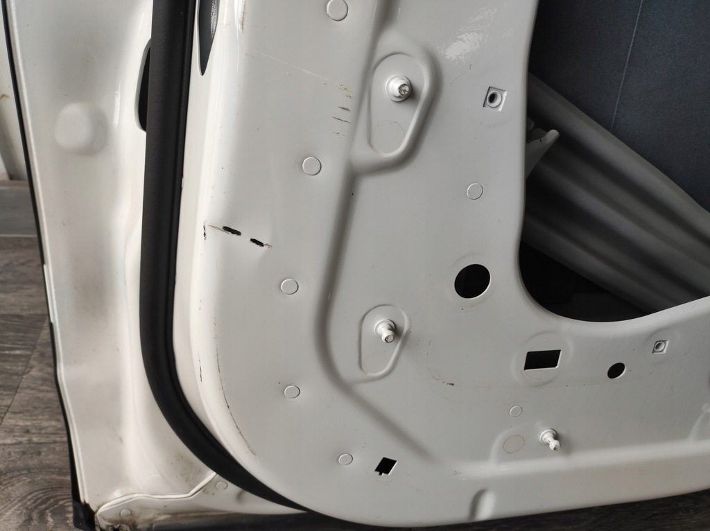 фото №16, Дверь bmw ix i20 задние правое --