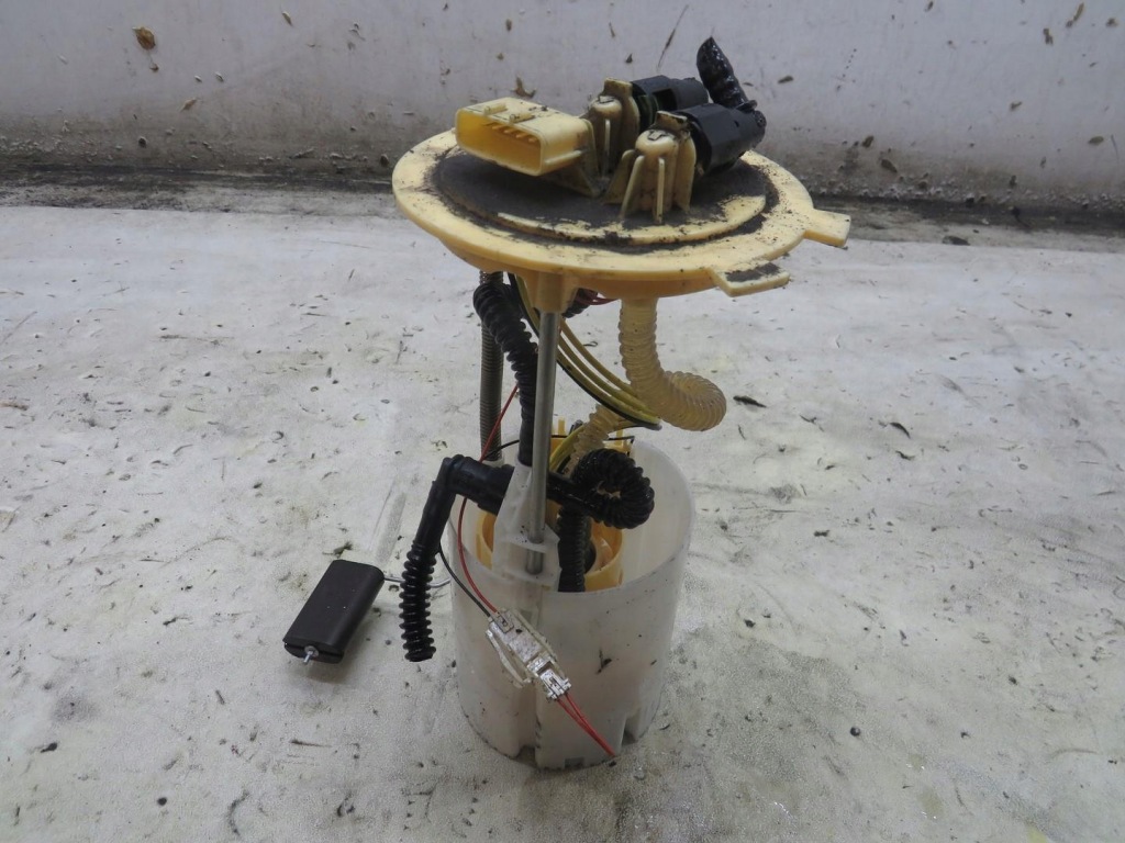 фото №1, Насос топлива топливная x-trail iii t32 1.6 dci