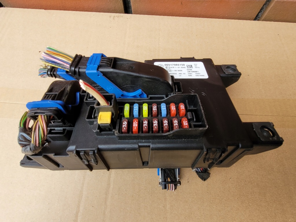 фото №1, Коробка модуль bsi fiat grande punto 00517986150