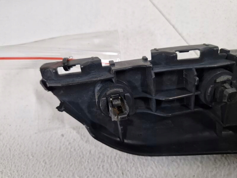 фото №10, Toyota matrix ii 2 напрямна кронштейн кронштейн бампера лівий перед 52116-02120
