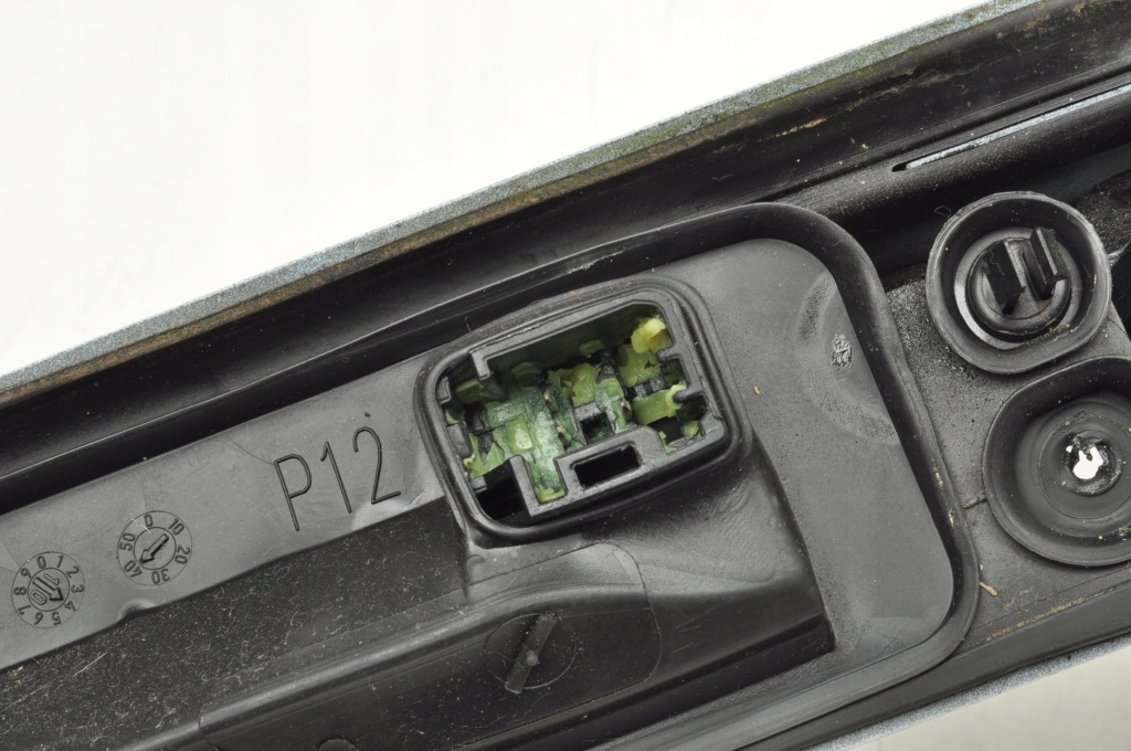 Volvo v50 накладка молдинг крышки рестайлинг  универсал 30753026 Оригинал