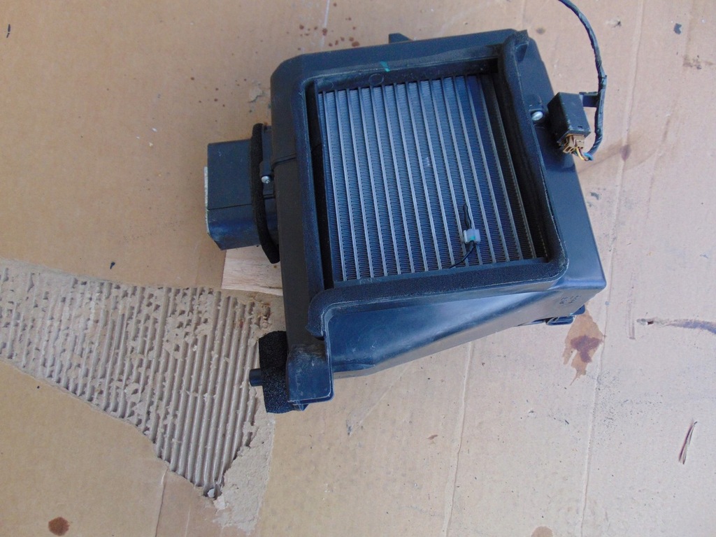 фото №6, Радиатор отопитель кондиционера isuzu d-max 1 lift 3.0td europa