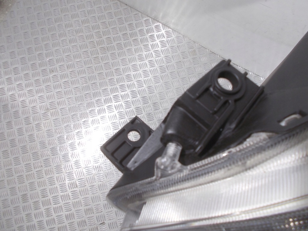 фото №16, Лампа ліва mazda 5 v ii premacy iii 10-16 лінза оригінал europa