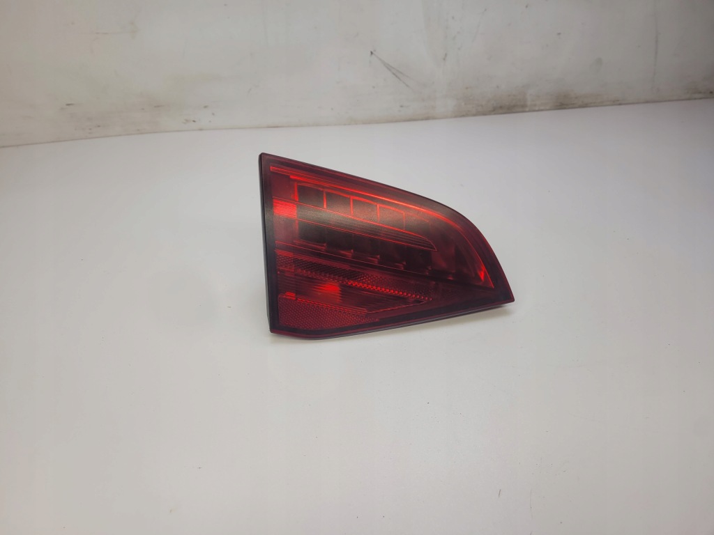 фото №1, Лампа левый задняя audi a4 b8 kombi led 8k9945093b