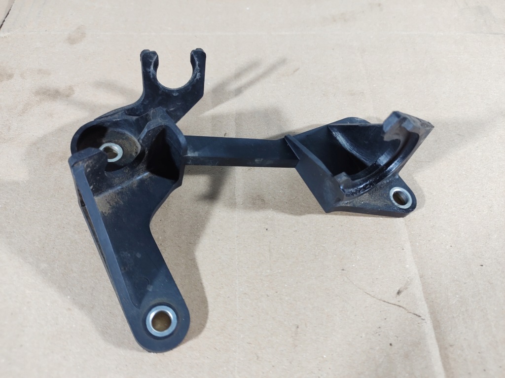 фото №12, Volvo s60 2.0 d2 13- кронштейн тросів 31325391