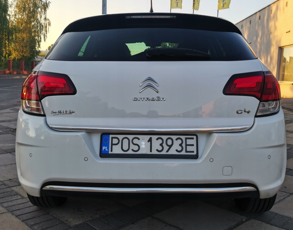 Купити Citroen c4 2 b7 - молдинг хром хромована кришка багажника