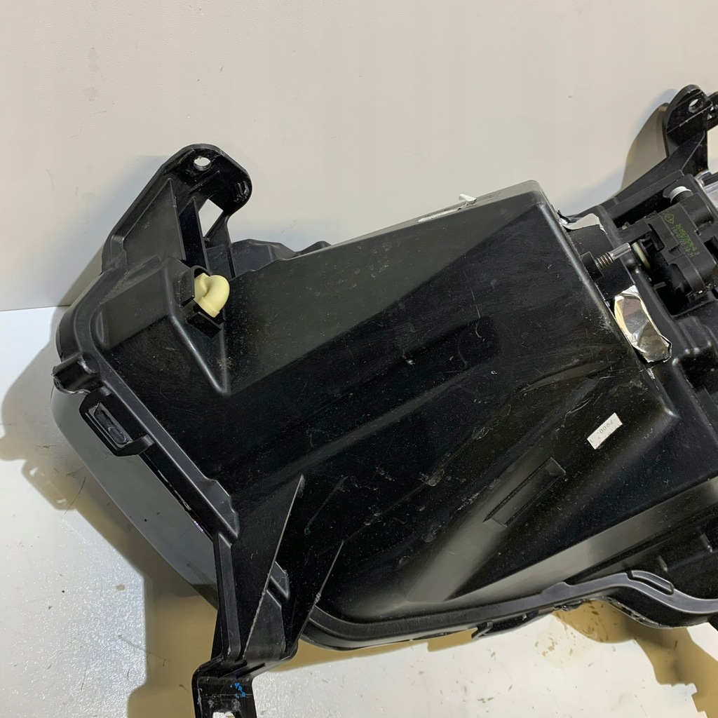 фото №16, Renault master iii iv правая лампа перед 260105567r