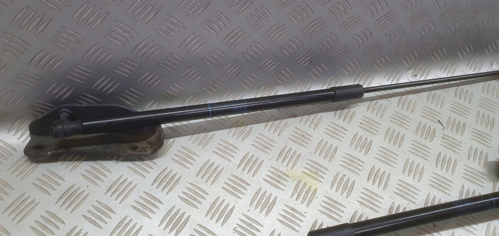 фото №4, Привід кришки амортизатор opel insignia b