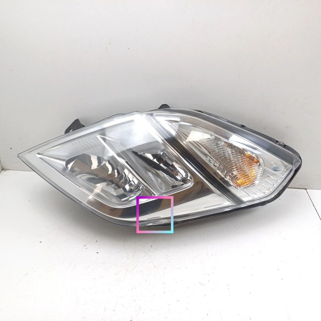 фото №14, 2014 nissan nv400 фара 26060bz50a