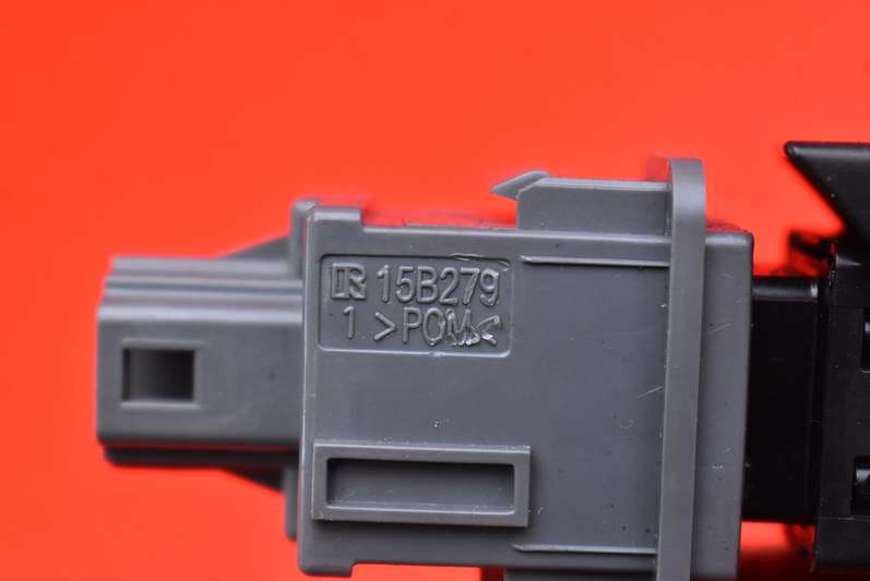 фото №8, Вимикач світла аварійних 15b279 toyota verso 09-13