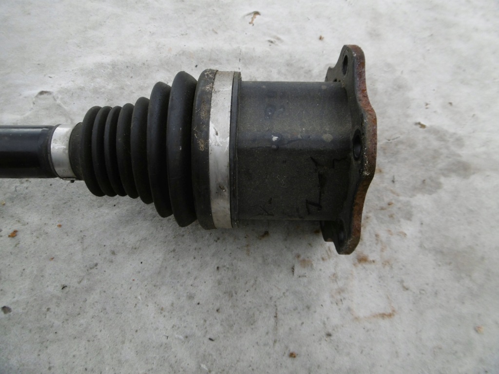 фото №5, Привідний вал ліва 4m0407271l vw touareg iii