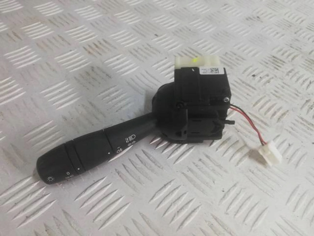 фото №1, Переключатель света smart forfour ii a453 e1109560