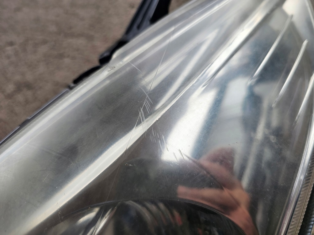 фото №11, Mazda 5 лампа левая передняя перед p5115l