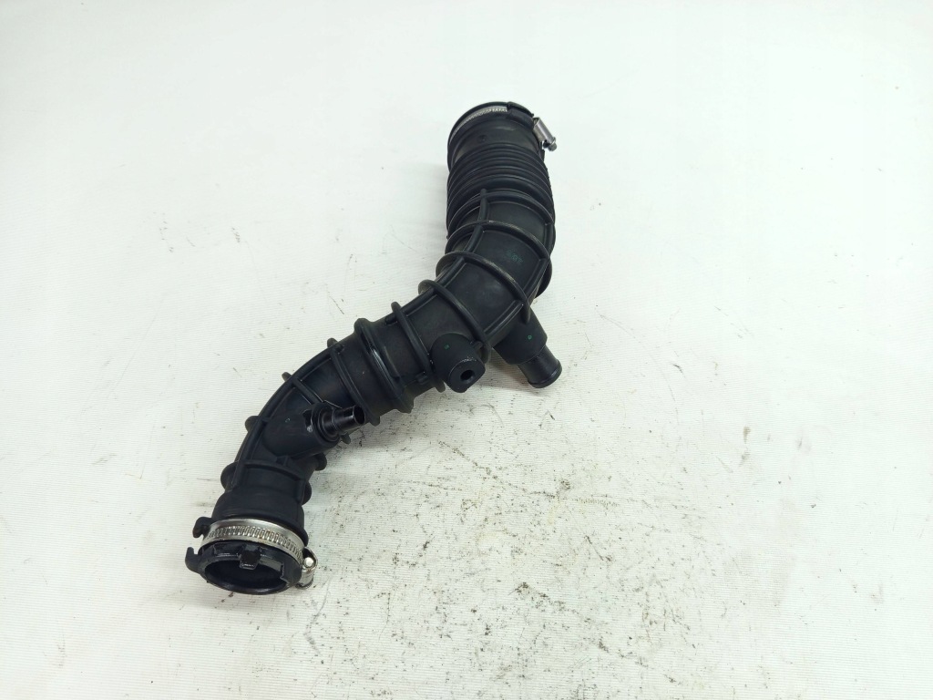 фото №4, Труба wąż шланг воздуха 0.9tce renault captur ii 165764382r