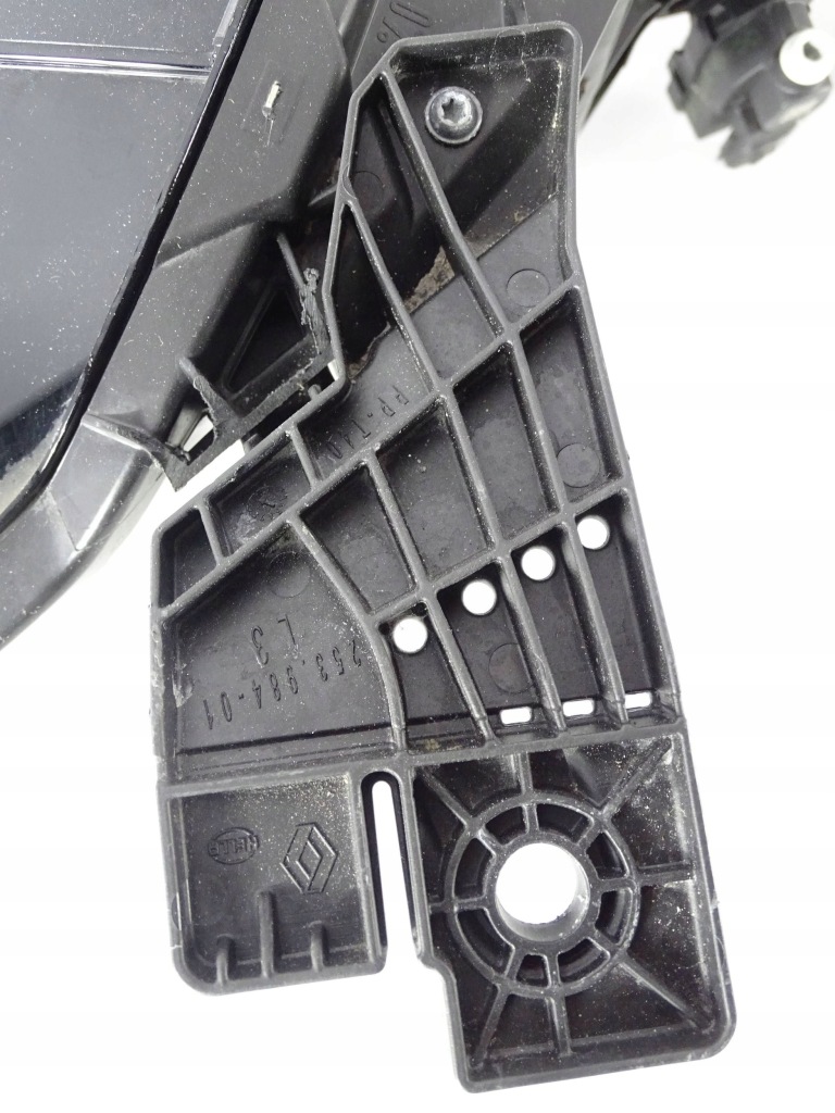 Фара перед передняя левая renault megane v e-tech full led lp1365 Цена