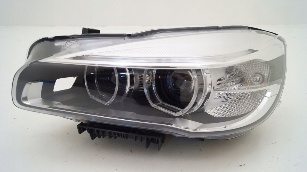 фото №1, Bmw 2 f45 f46 14-18 full led левый передняя левая лампа