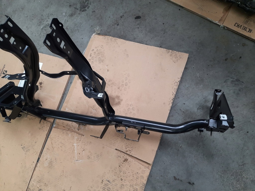 фото №11, Audi q3 8u 2.0tfsi балка усилитель pod панель консоль