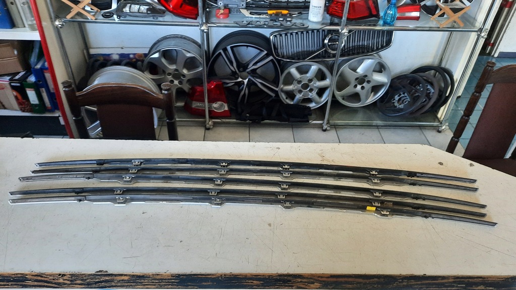 фото №8, Молдинг крышки задняя volvo s80 хром