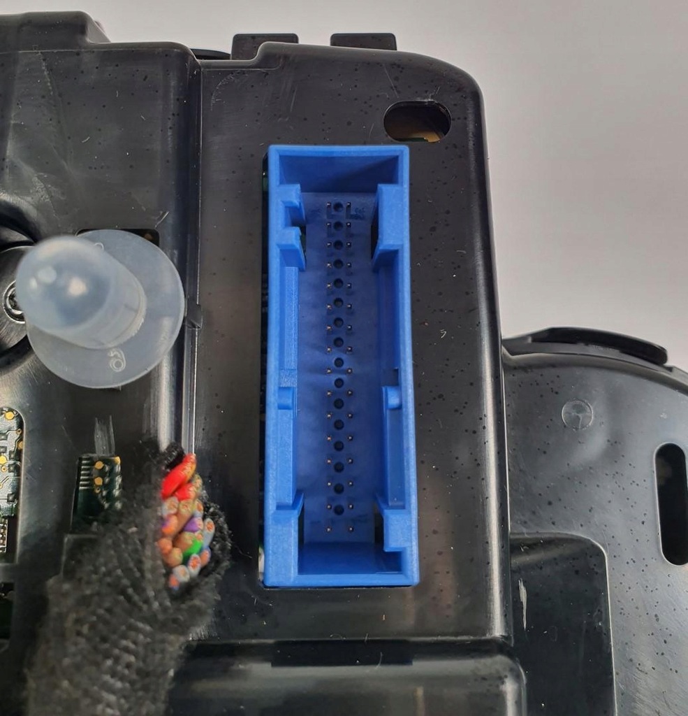 фото №5, Лічильник obrotomierz porsche cayenne ii 7p5 7p5920903f europa