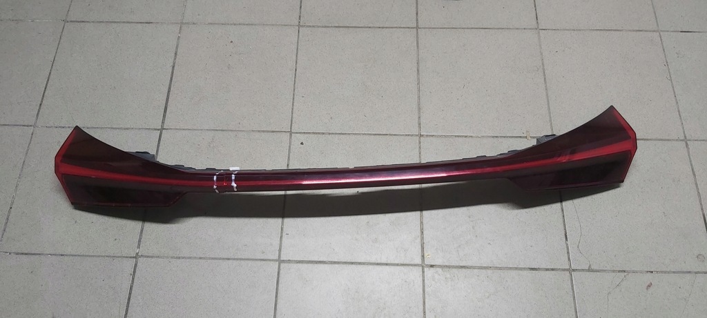 фото №1, Lexus ux 250h 2021 лампа led blenta крышки задняя лампа w крышка