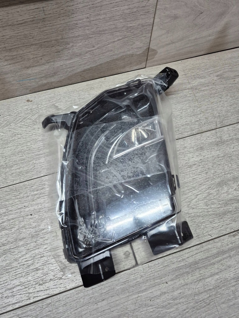 фото №1, 15517. tesla s протитуманна фара led лівий перед 6005915-00-g