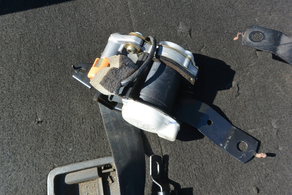 фото №9, Nissan maxima a33 pas безопасности перед kpl