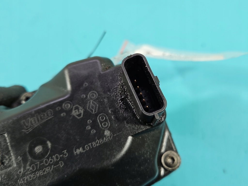 Клапан egr renault trafic iii 147105982r 2.0 dci 5 pin Недорого