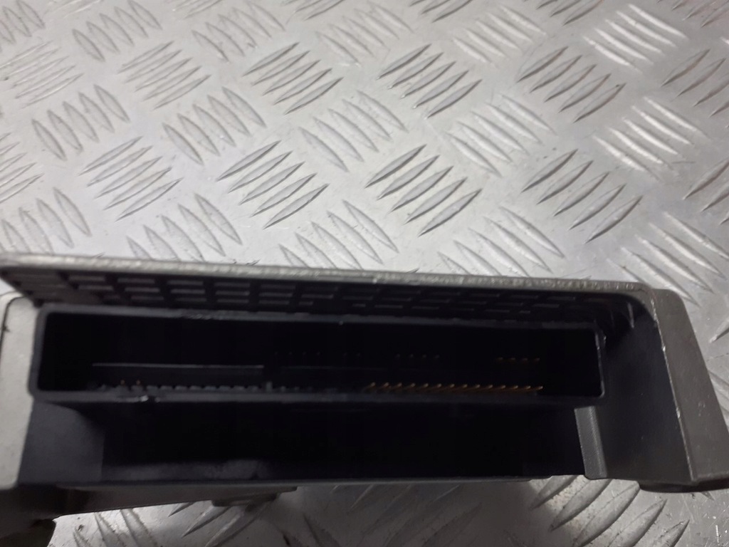 фото №3, Модуль подушка безопасности renault clio iii 1.6 8200528766