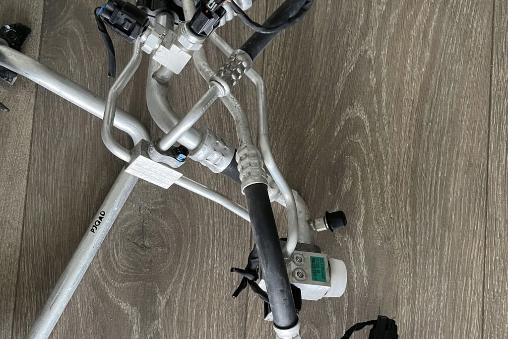 фото №9, Трубки кондиціонера kia niro 25670k4000 electric 150kw 2021