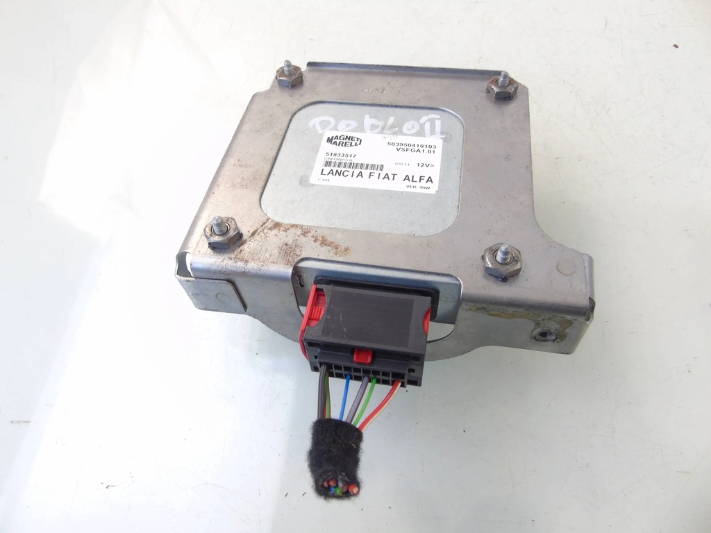 фото №1, Блок управления модуль радио fiat doblo ii 51833517