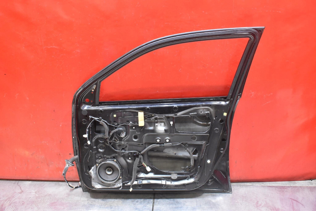 фото №14, Двері праве перед передні чорні mitsubishi outlander 1 i 01-08